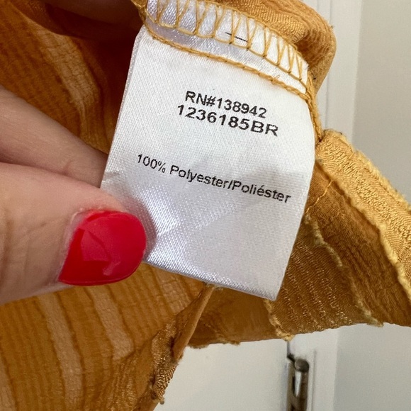 Gorgeous golden yellow color blouse size XL (J114) - Picture 3 of 10